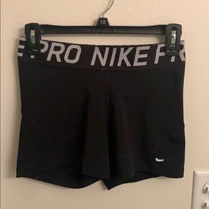 Black Nike Pros
